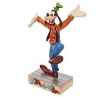 Jim Shore Disney Traditions - Goofy Celebration - A Goofy Celebration