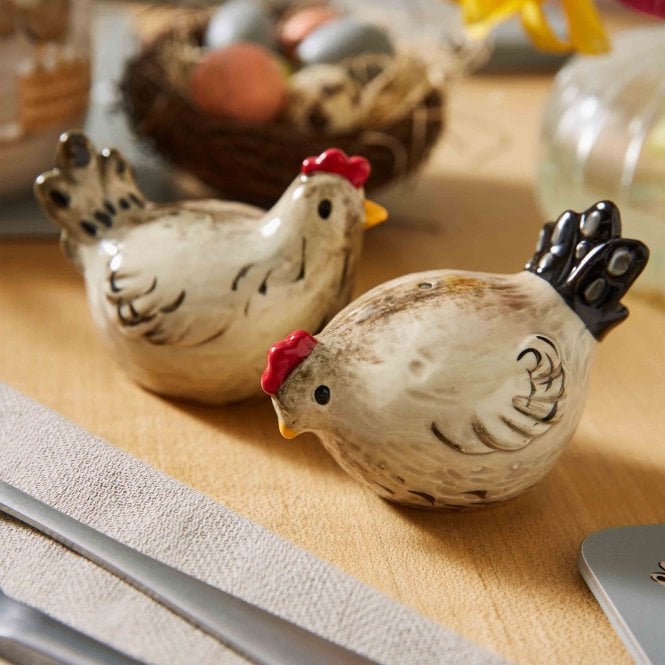 Hen House Lane Salt & Pepper Shaker Set