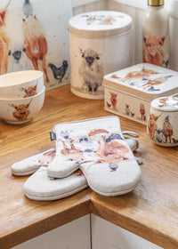 Paddock Pals Biscuit Tin