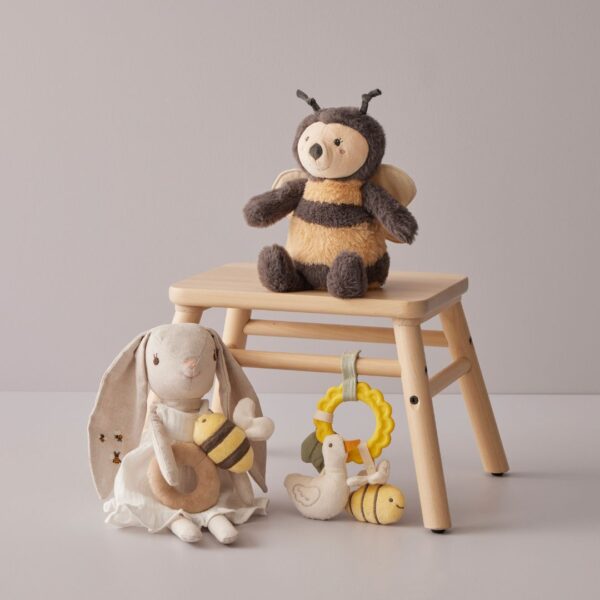 Jiggle & Giggle Bessie Bunny 