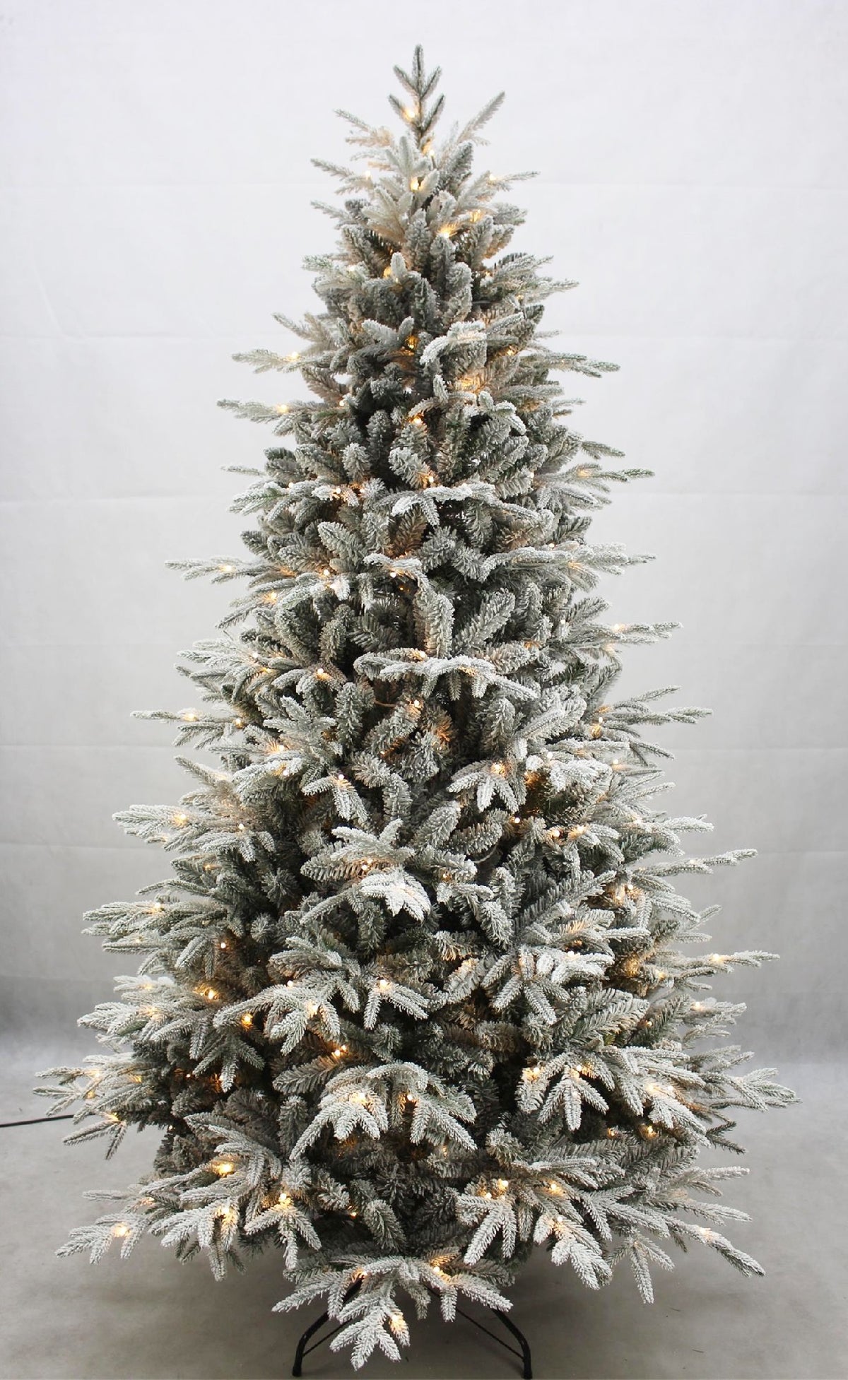 CHRISTMAS TREE SNOWSTORM LED 222.5CM