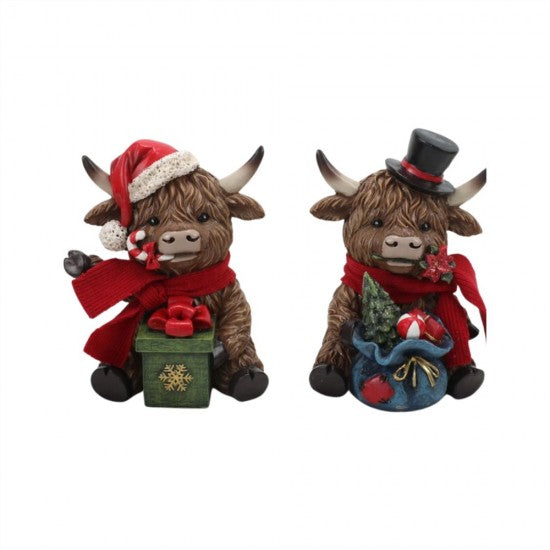 Christmas Highland Cow With Top Hat