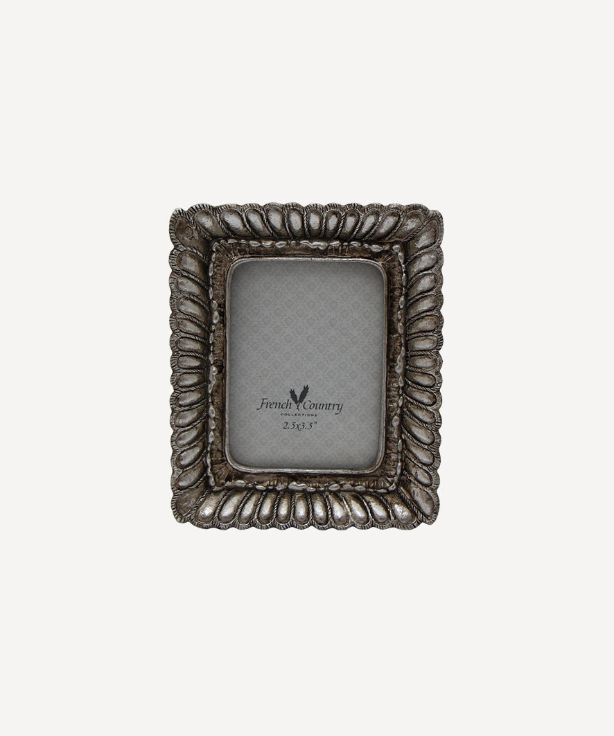 Frame Fanned Rectangle Photo Frame 2.5x3.5