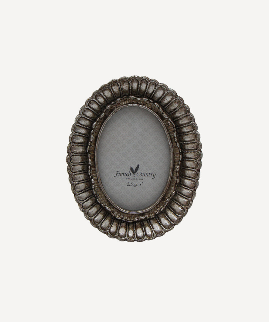 Frame Fanned Oval Photo Frame Pewter Finish 2.5x3.5
